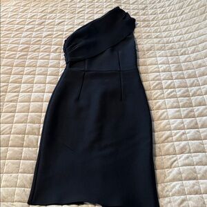 Elegant Black One-Shoulder Dress